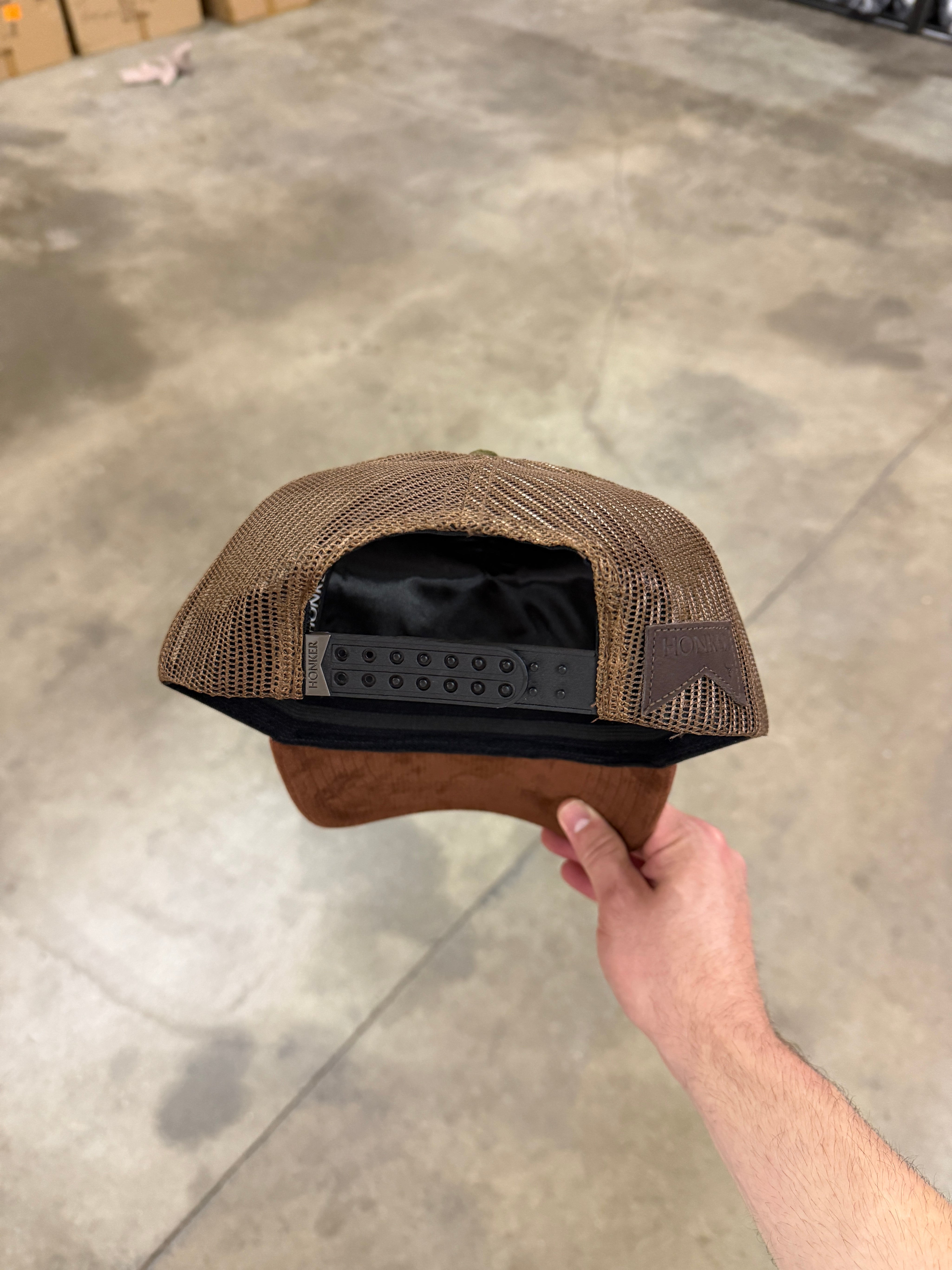 HONKER BULL HAT - GREEN/BROWN - MESH